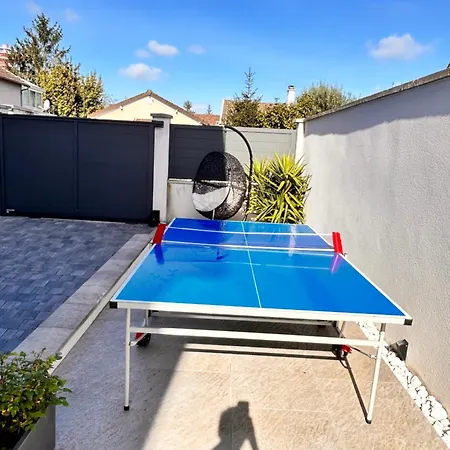 Hébergement de vacances Maison Moderne Et Lumineuse *